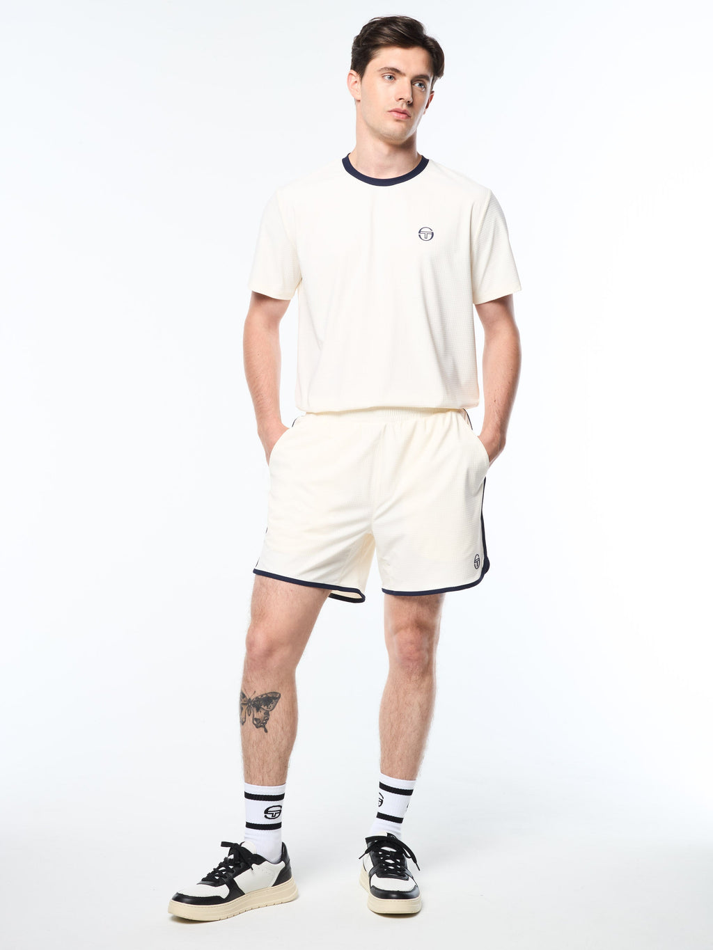 Grata Active Short- Gardenia